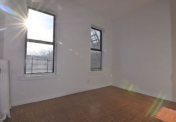 5th image of 527 W 160th St APT 2B