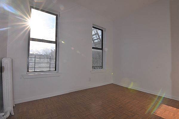1st image of 527 W 160th St APT 3B