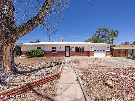 4th image of 304 W 27th St