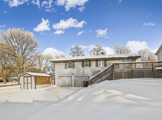 256 N Park Blvd, Freeport, IL 61032