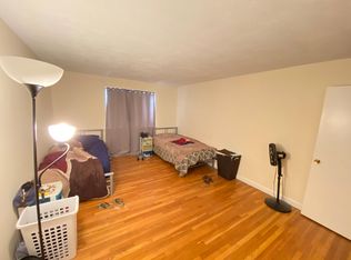 209 Babcock St #7, Brookline, MA 02446