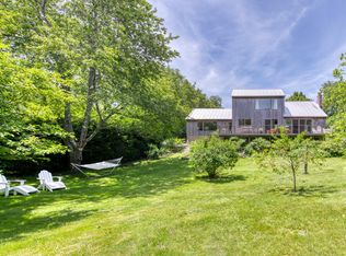 22 N Ferndale Pl, Montauk, NY 11954