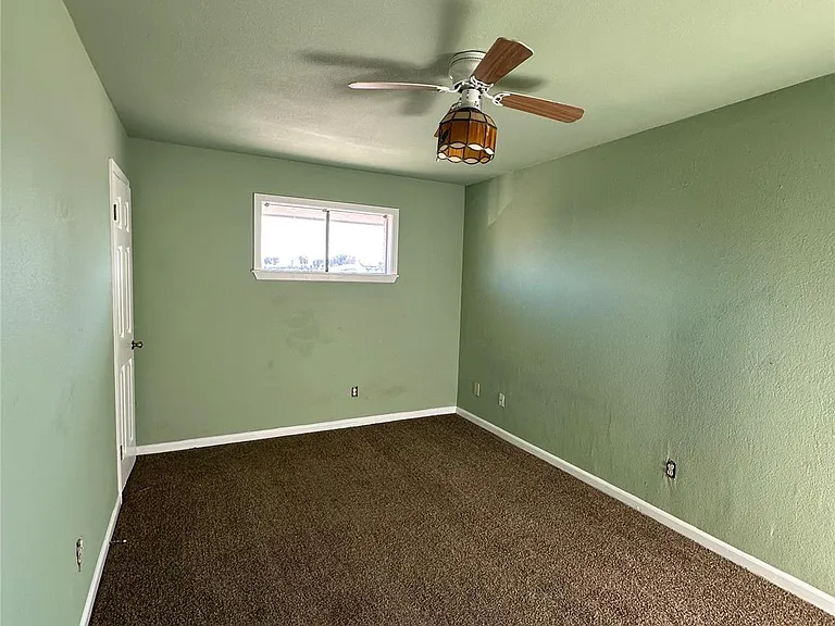 516 Holiday Dr #66 — Photo 9