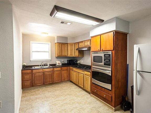 5th image of 134 Serenity Dr