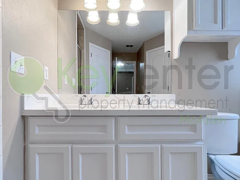7816 N 26th St — Photo 15
