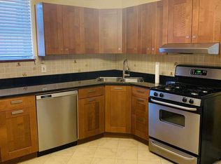 2351 33rd St #1, Astoria, NY 11105