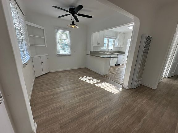 3rd image of 2258 20th St