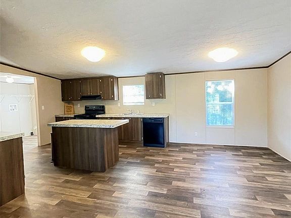 4th image of 286 Wilson Rd