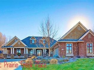 5204 S Prairie Creek Pl, Sioux Falls, SD 57108