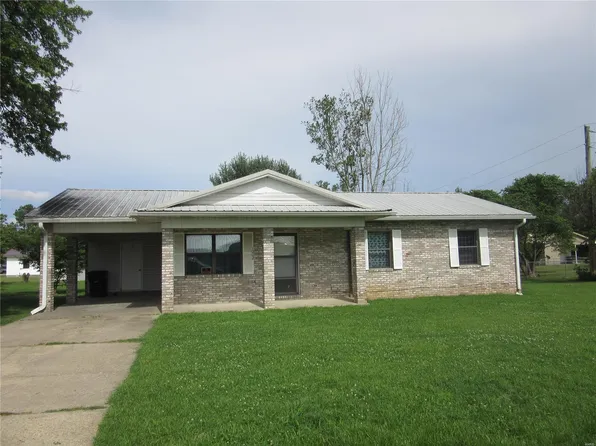 1002 Kay Dr, Campbell, MO 63933