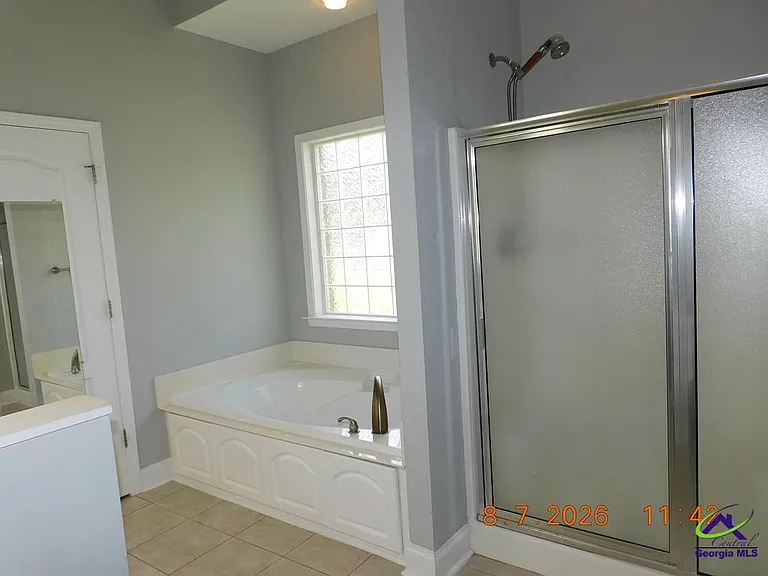 208 Loudon Hill Dr — Photo 9