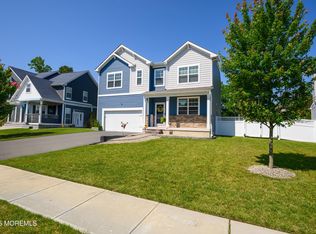 25 Tradewinds Ave, Barnegat, NJ 08005