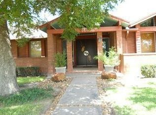 901 2nd St, Bay City, TX 77414