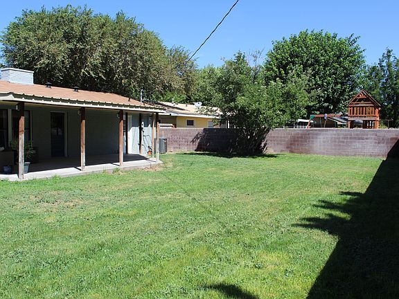 3rd image of 3209 Delicado Dr