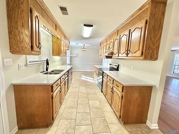 4th image of 161 Lamoray Dr