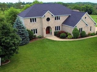 2942 Hickory Ln, Marseilles, IL 61341