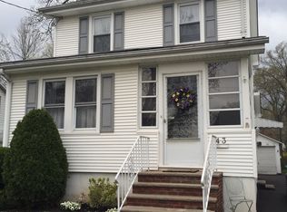 43 Stratford Ter, Cranford, NJ 07016