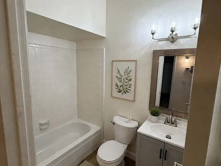 170 E Guadalupe Rd #10 — Photo 9