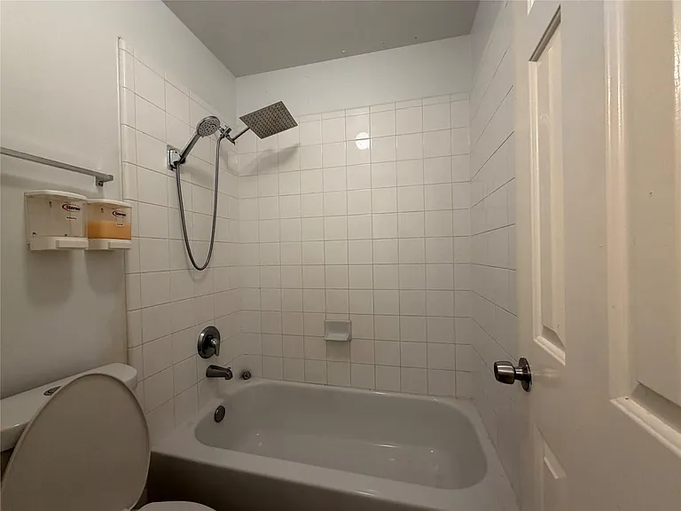 5915 Shining Leaf Ct — Photo 25