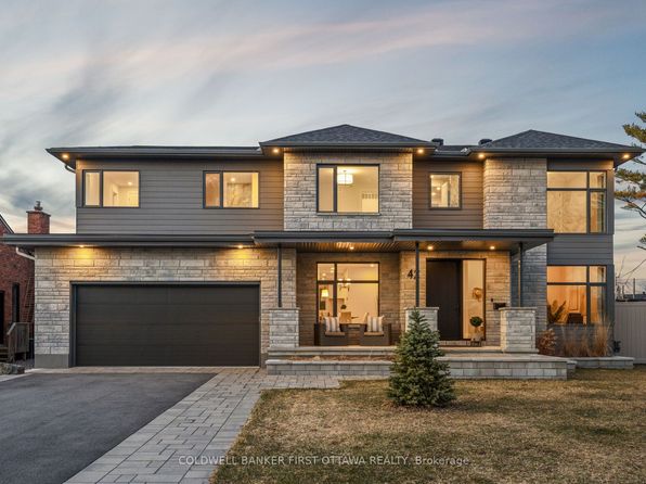 42 Parkland Cres, Ottawa, ON K2H 7W5