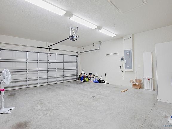 6562 SW 92nd Cir (3)