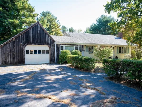 154 Winter St, Hanover, MA 02339