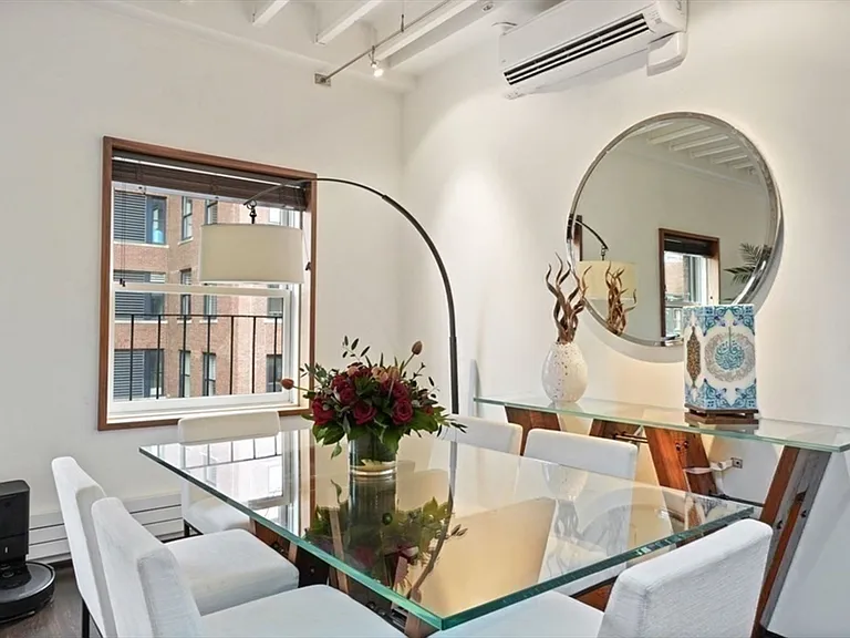 132 Commonwealth Ave #Penthouse 9 — Photo 7