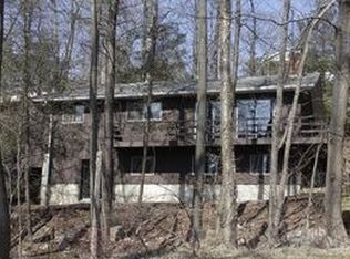 11 Alan Rd, Danbury, CT 06810