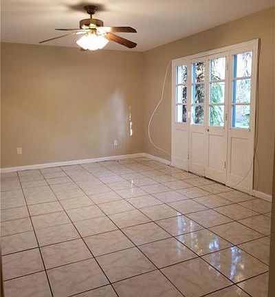 5th image of 5718 Count Ln #5718