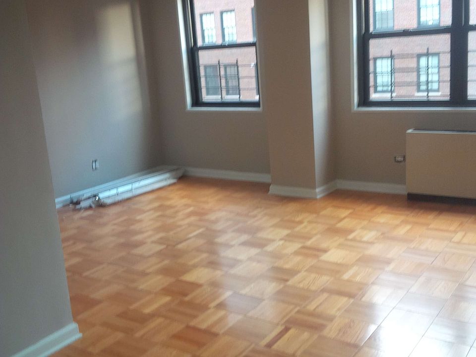 2nd image of 160 E 88th St APT 12C