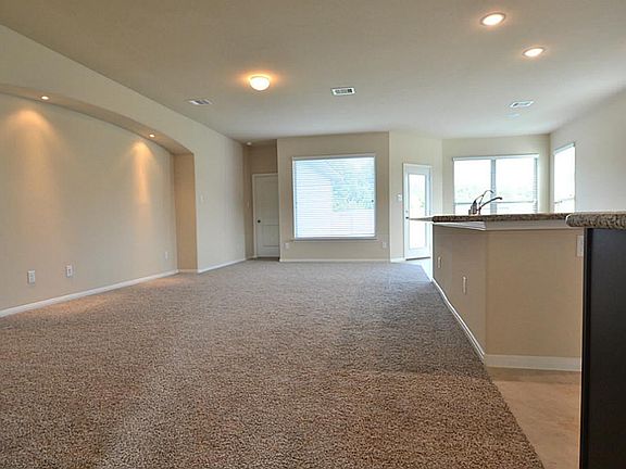 5th image of 1807 Bravos Manor Ln