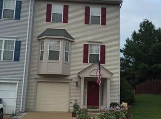 3042 Clancy Dr, Dumfries, VA 22026