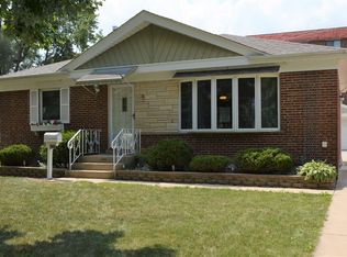 1916 Mandel Ave, Westchester, IL 60154