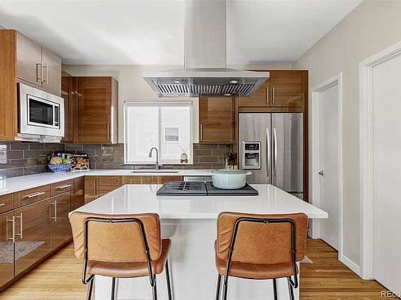 4th image of 3111 Zuni Street