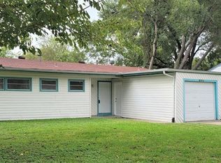 2106 Hedgerow St, Arlington, TX 76010