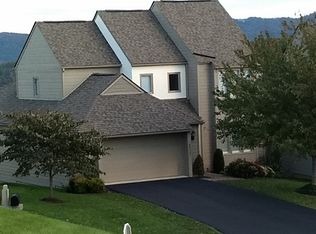 4813 Hunting Hills Ct, Roanoke, VA 24018