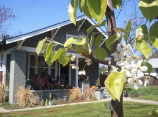 825 N College Ave, Fresno, CA 93728
