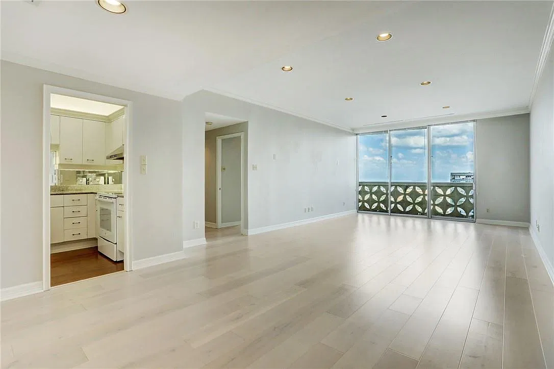 2 bed, 2.0 bath, 1294 sqft, $3,495 — Photo 1