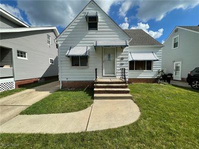 6802 Virginia Ave, Parma, OH, 44129
