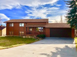326 20th Ave S, Great Falls, MT 59405