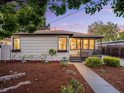 781 Ivy Dr, Menlo Park, CA, 94025