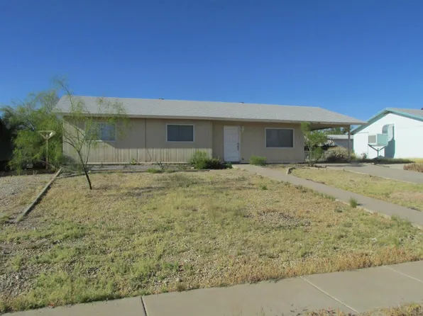 121 W 11th St, Ajo, AZ 85321
