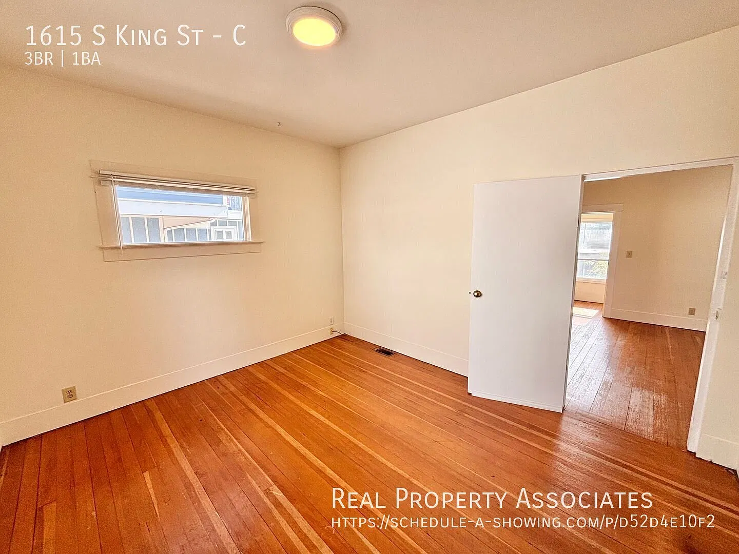 3-Bedroom House in Central District! **Off-Street Parking Space Included — Photo 3