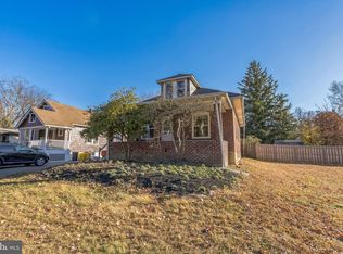 15 Carolina Ave, Ewing, NJ 08618