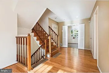 3 bed, 3.5 bath, 3600 sqft, $4,200 — Photo 4