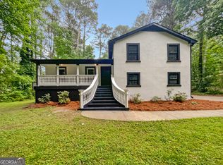 3166 Hidden Forest Dr, Snellville, GA 30078