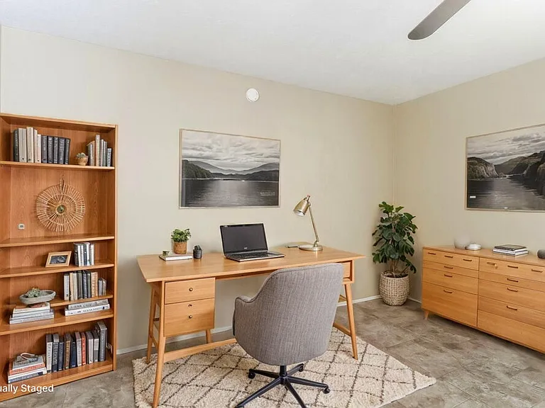 7522 Christie Ln — Photo 16