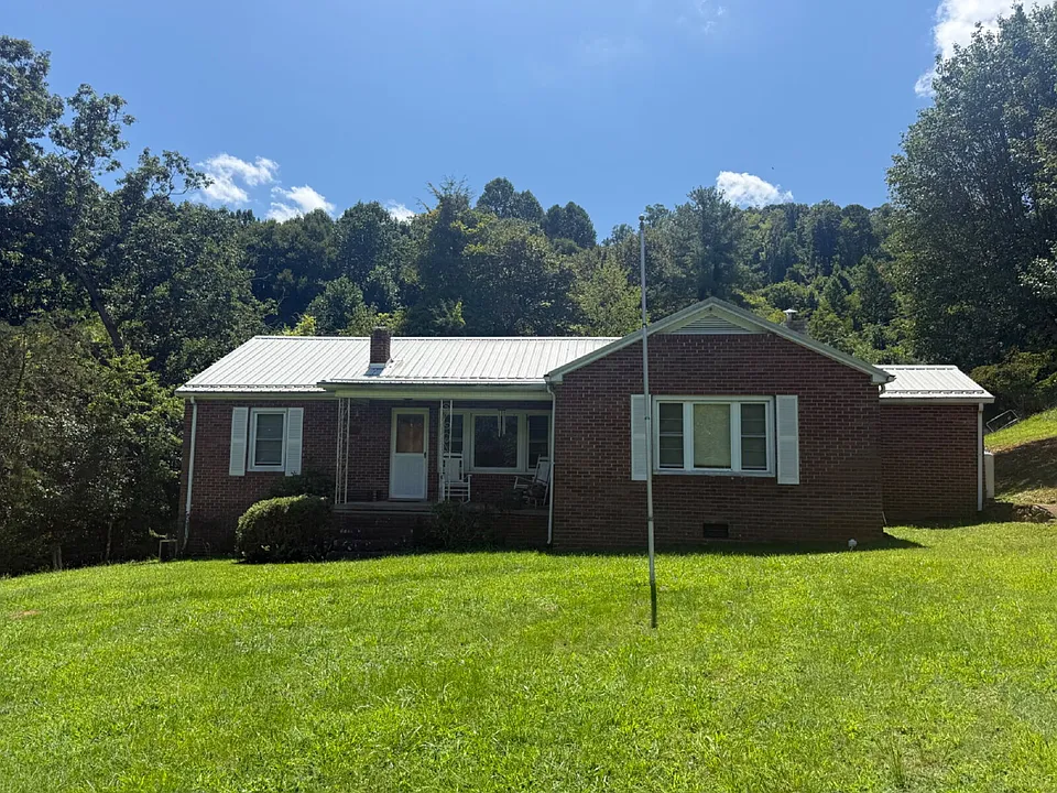 98 Sandy Branch Rd