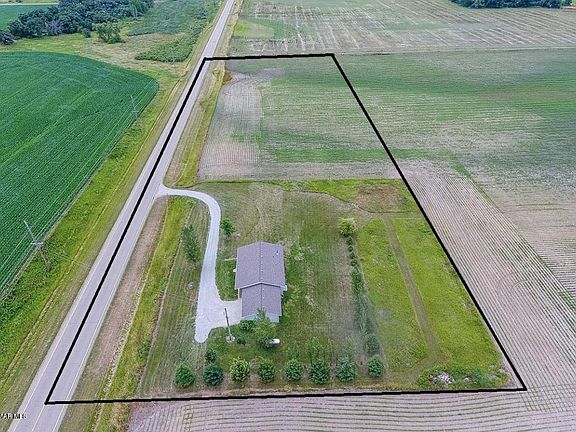 2nd image of 2421 NE 94th Ave