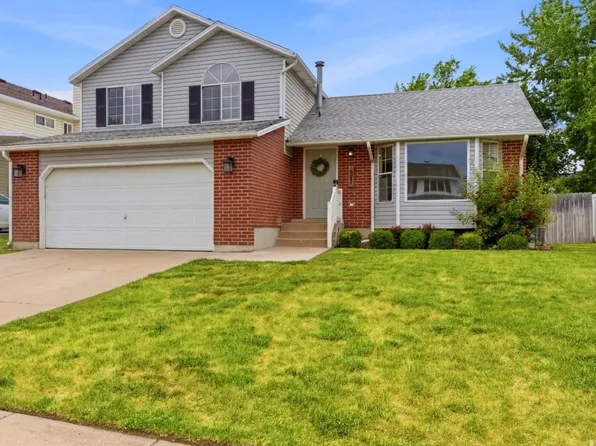 431 W Creekside Ln, Kaysville, UT 84037